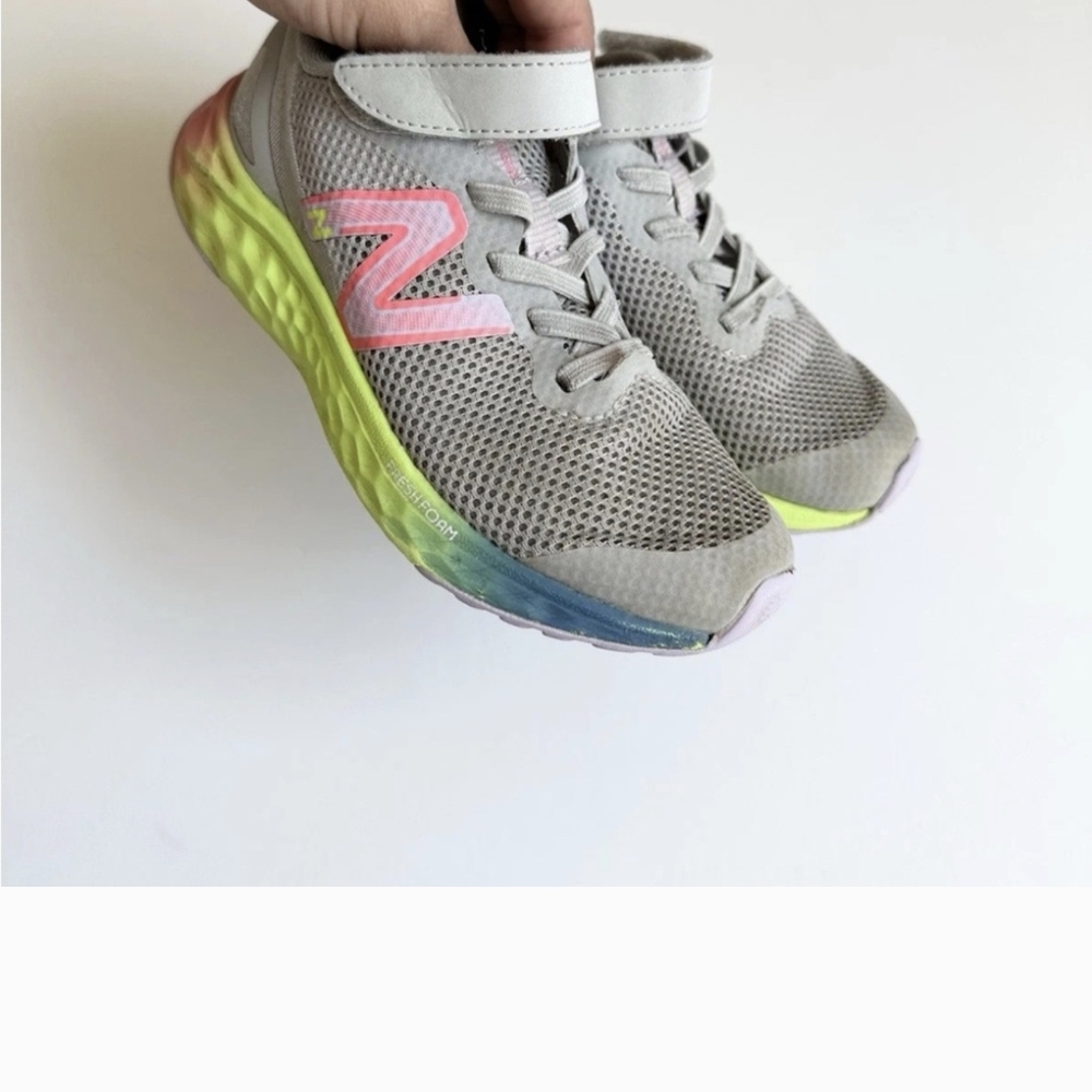 Girl's New Balance Sneakers